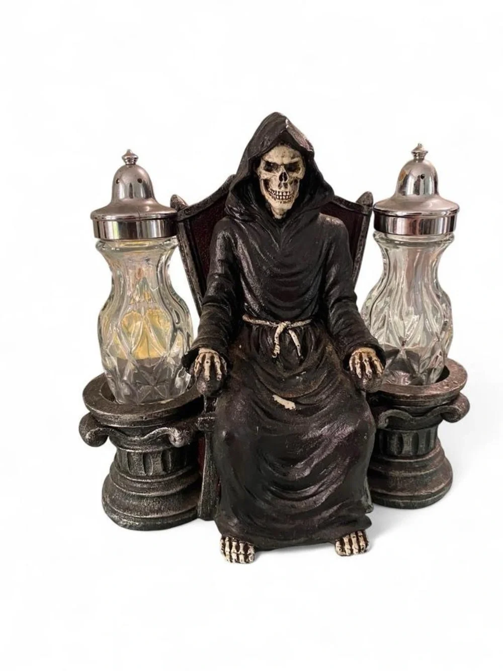 Gothic style salt and pepper shaker set